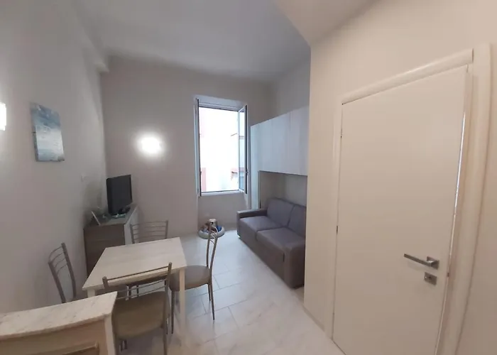 Casa Mazzini * Алассио